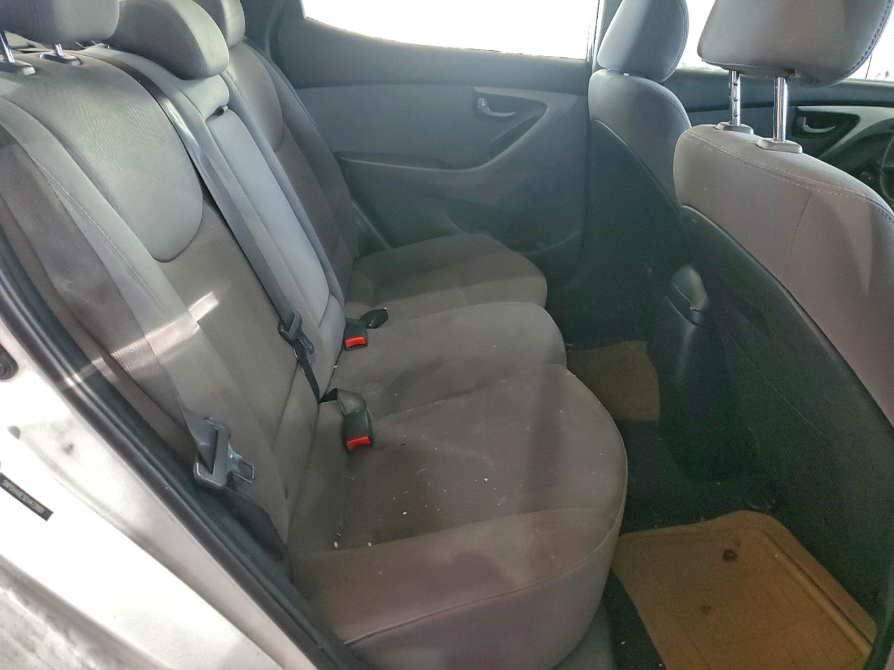 2014 HYUNDAI ELANTRA SE photo 10