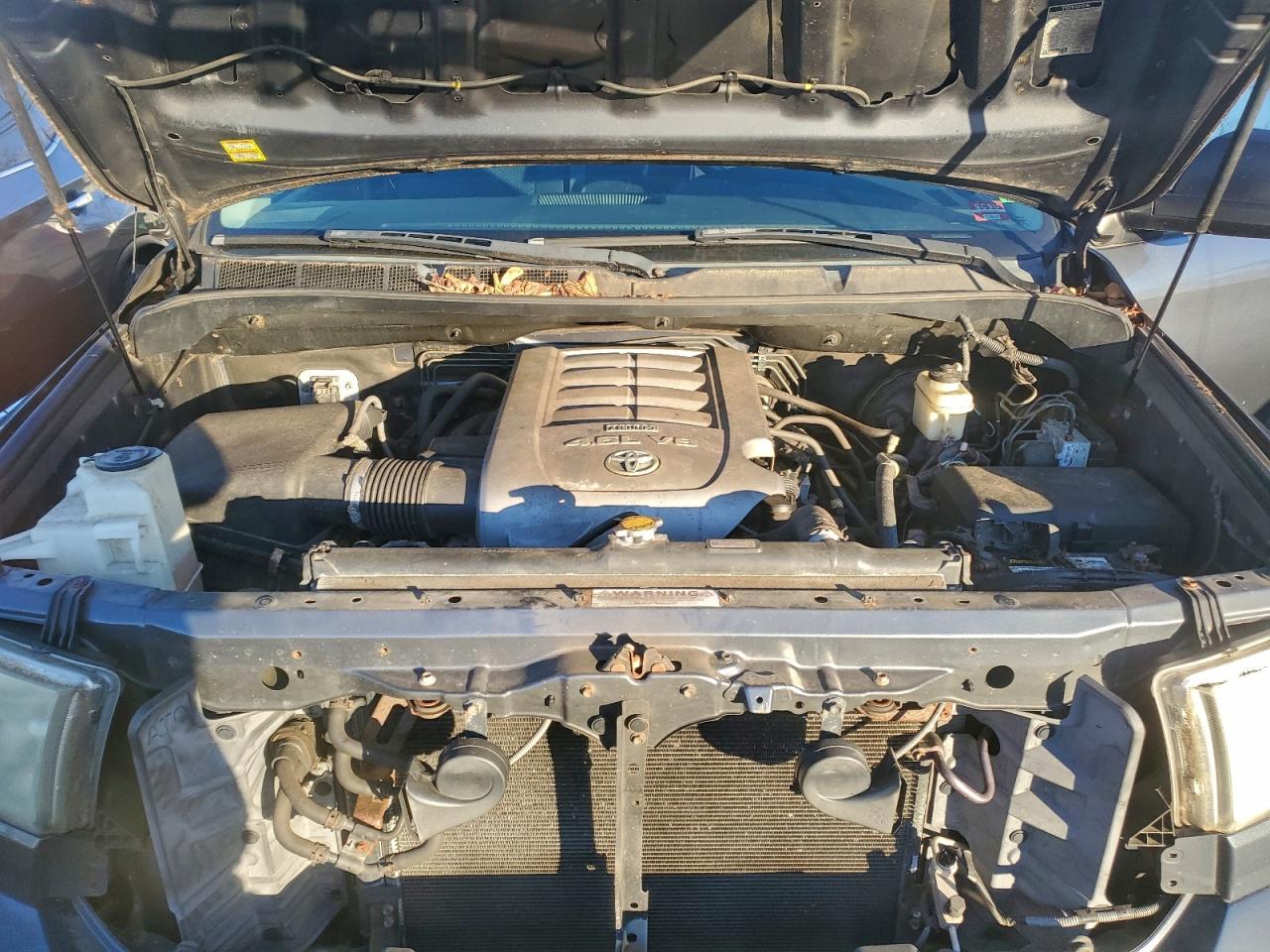 2010 TOYOTA TUNDRA DOUBLE CAB SR5 photo 11