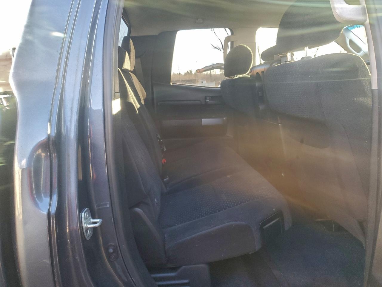 2010 TOYOTA TUNDRA DOUBLE CAB SR5 photo 10