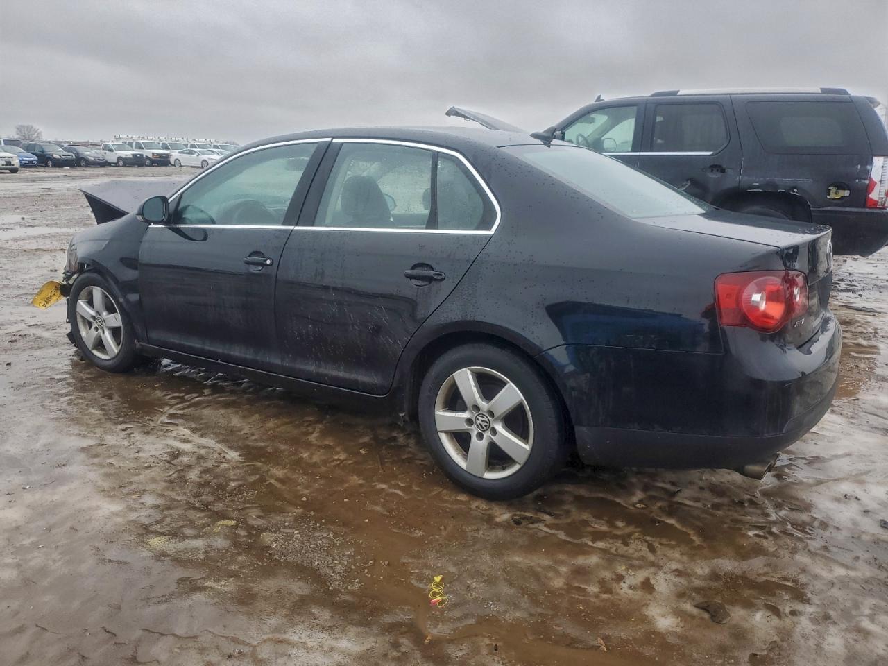 2009 VOLKSWAGEN JETTA SE photo 2
