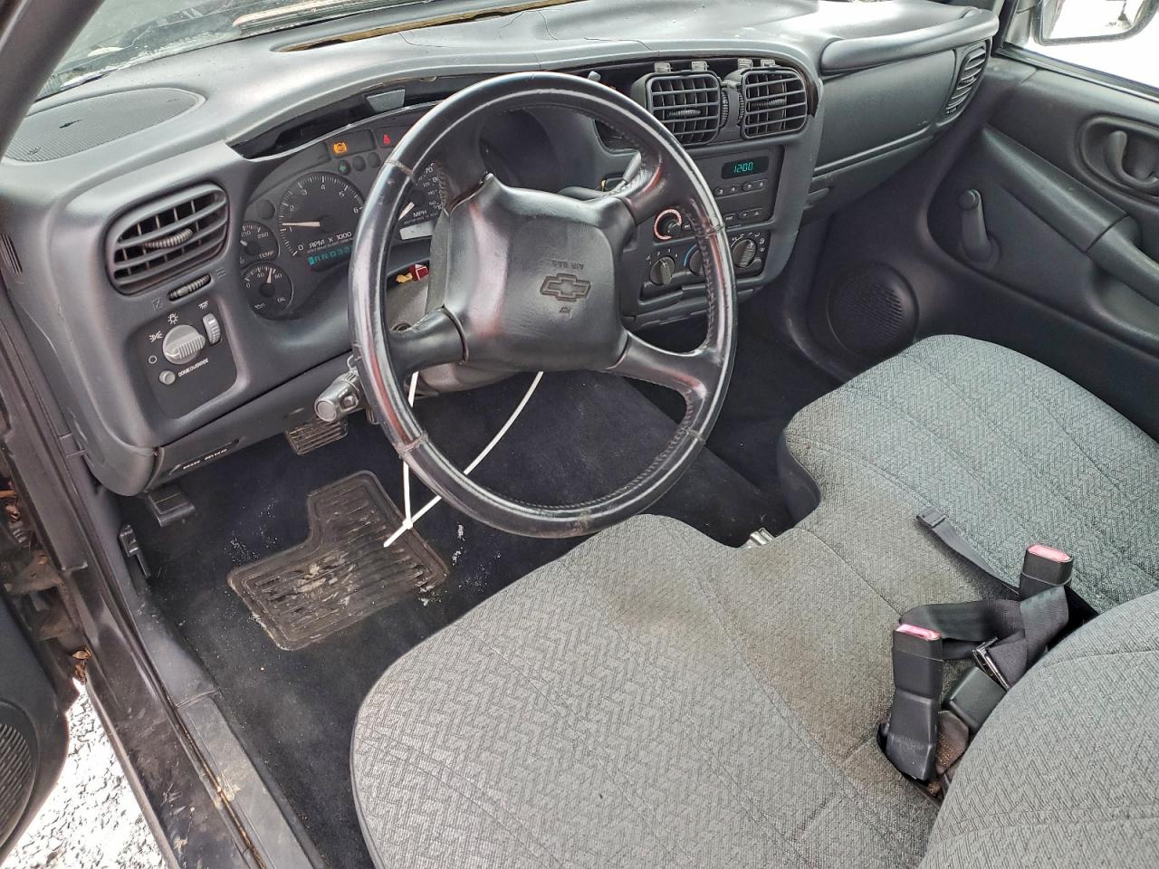 2002 CHEVROLET S TRUCK S10 photo 8