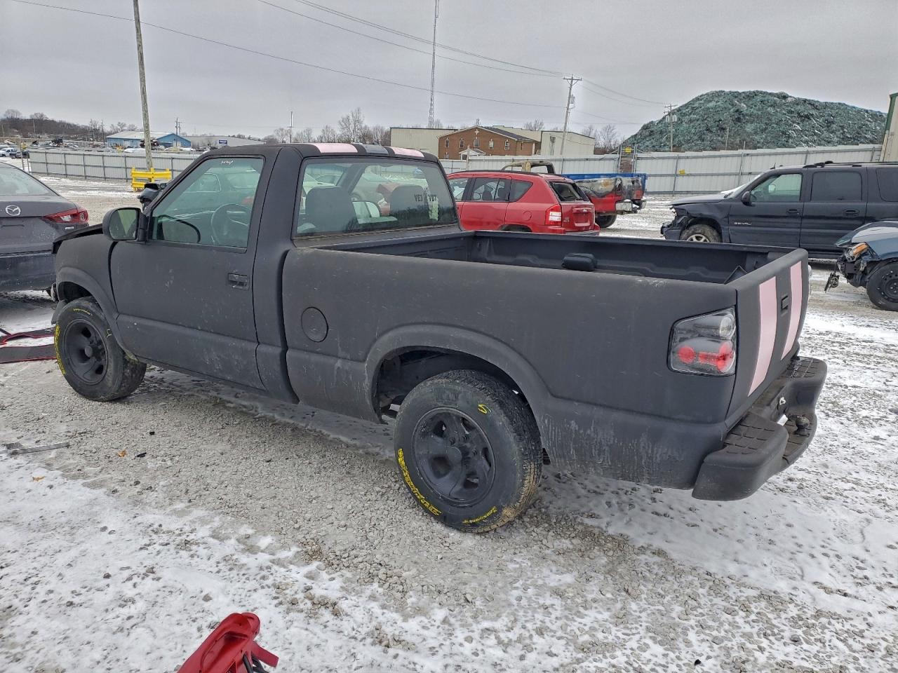 2002 CHEVROLET S TRUCK S10 photo 2