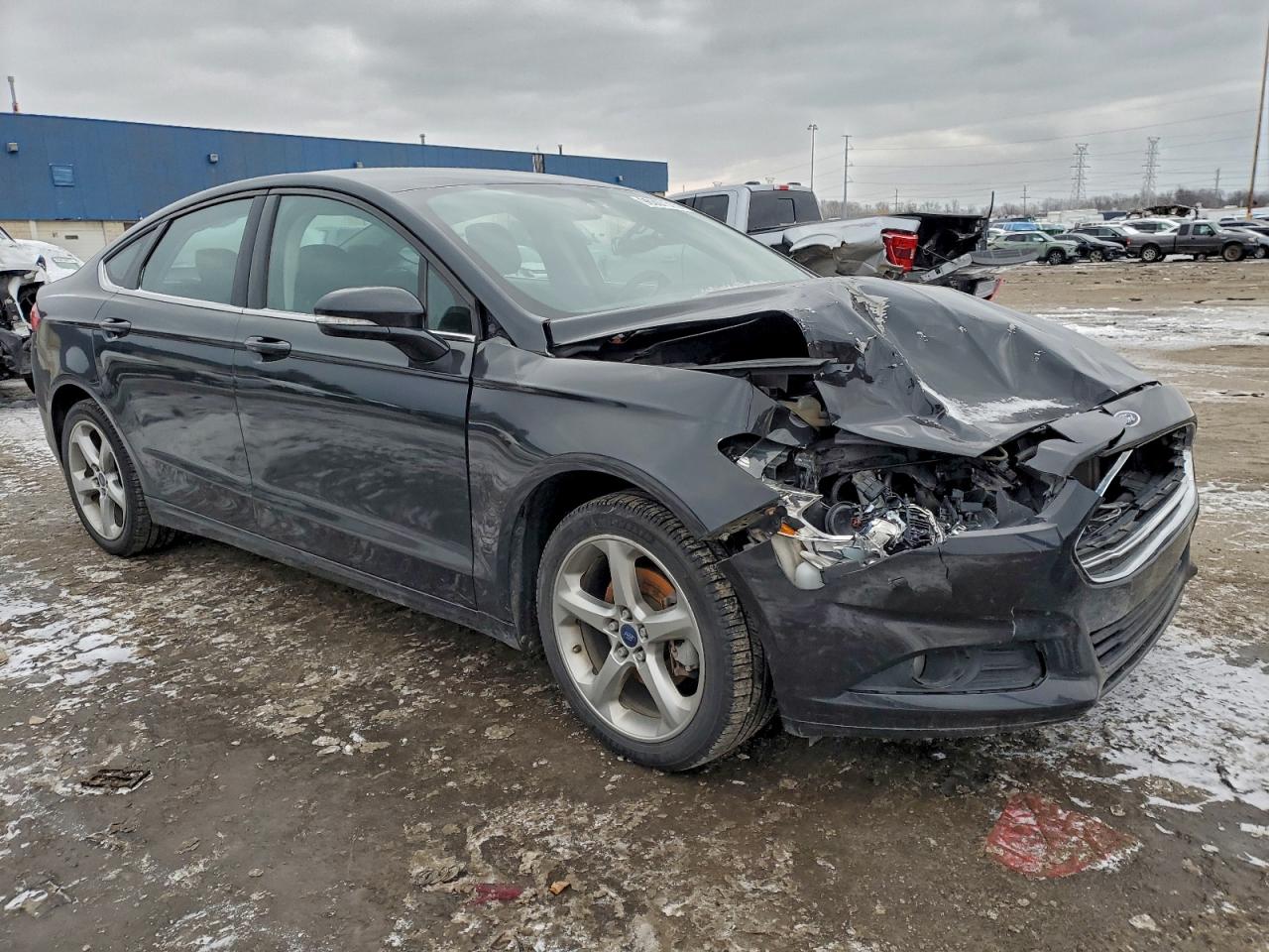 2013 FORD FUSION SE photo 4