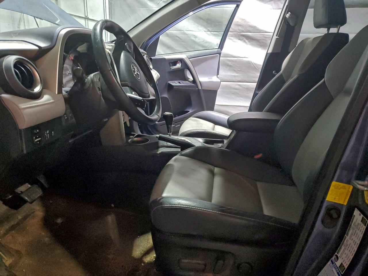 2014 TOYOTA RAV4 LIMITED photo 13