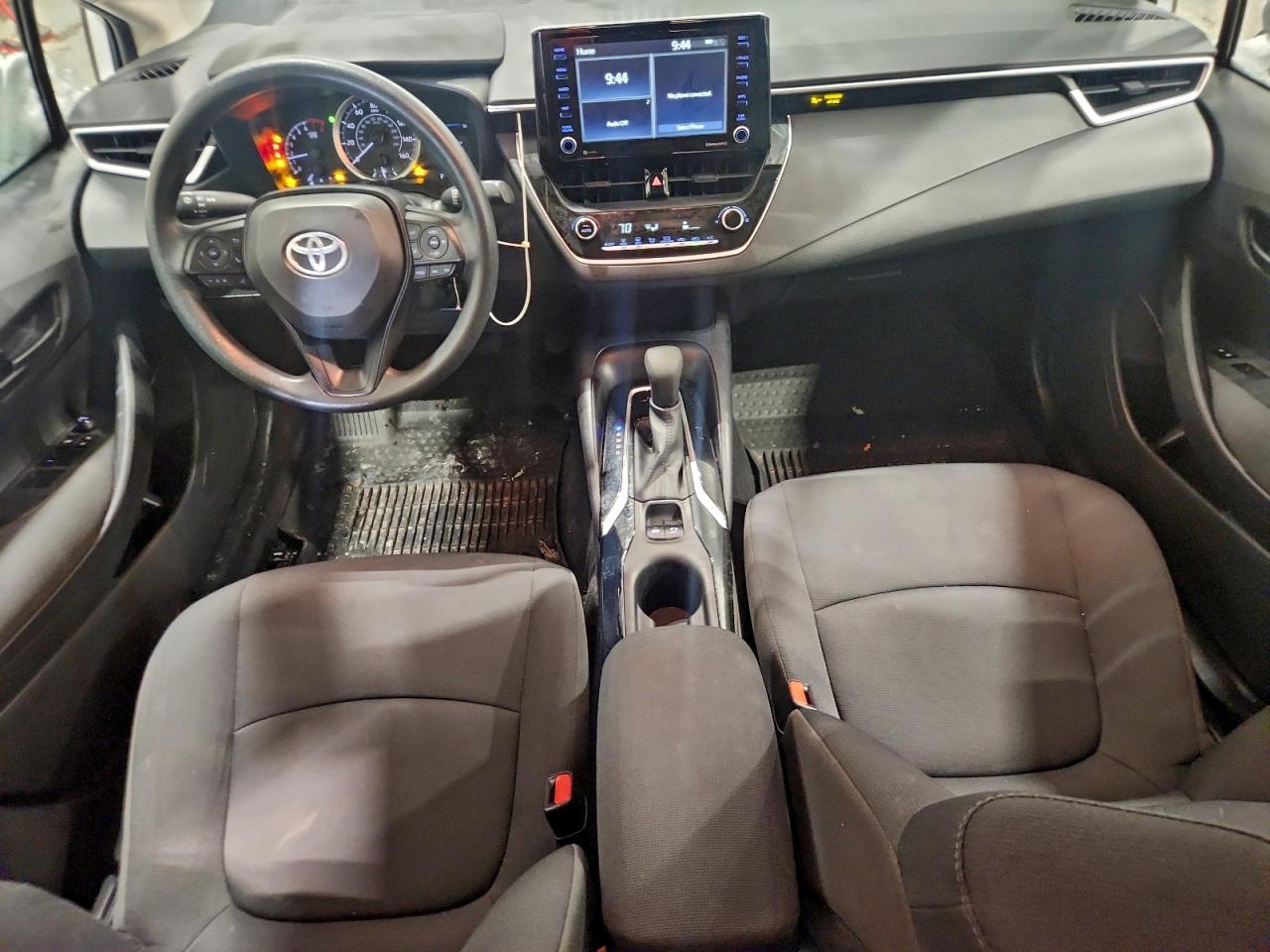 2022 TOYOTA COROLLA LE photo 8