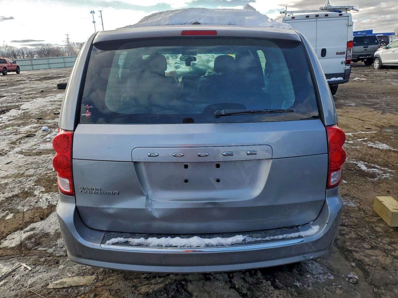 2015 DODGE GRAND CARAVAN SE photo 6