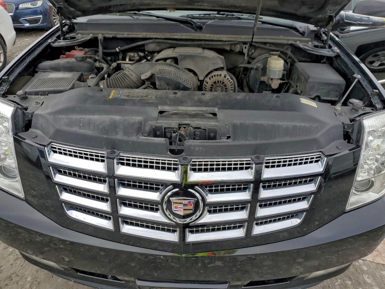 2010 CADILLAC ESCALADE PREMIUM photo 12