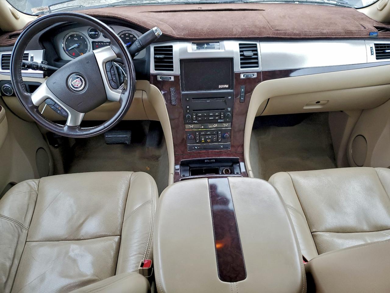 2010 CADILLAC ESCALADE PREMIUM photo 8