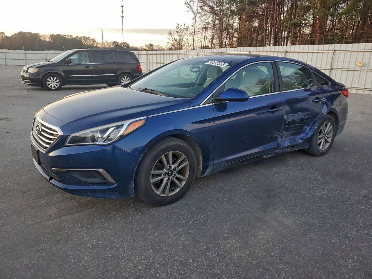 2016 HYUNDAI SONATA