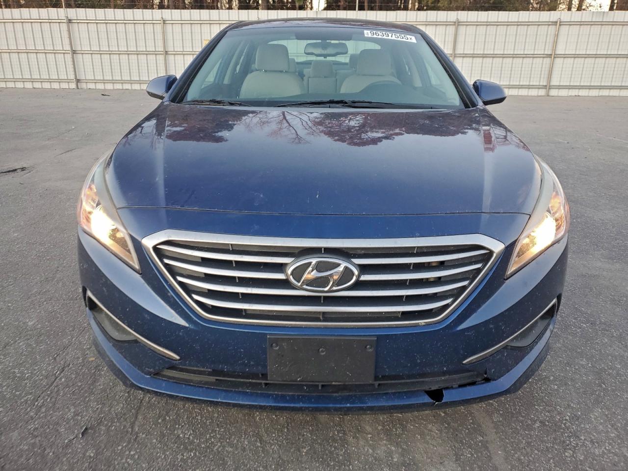 2016 HYUNDAI SONATA SE photo 5