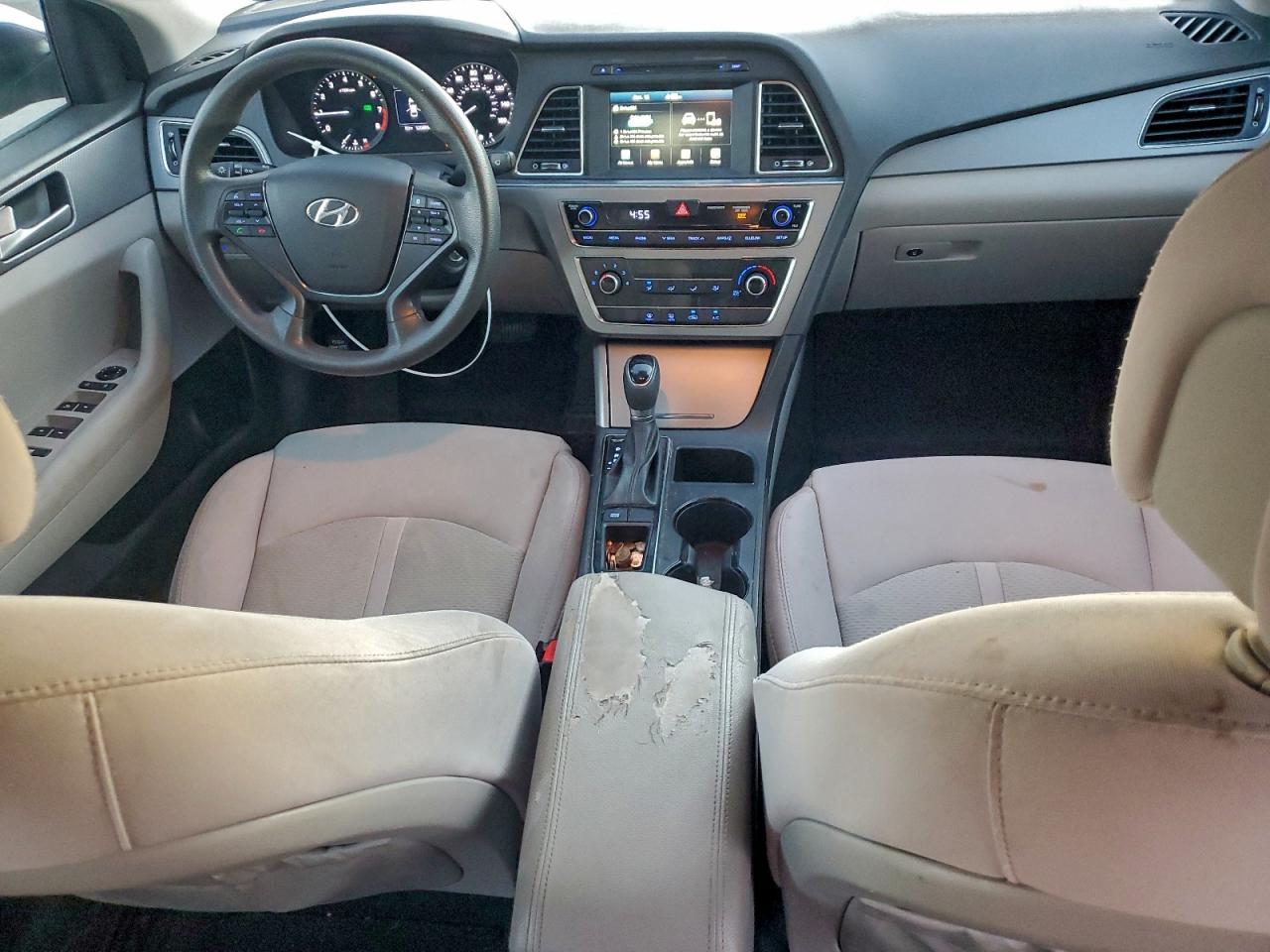 2016 HYUNDAI SONATA SE photo 8
