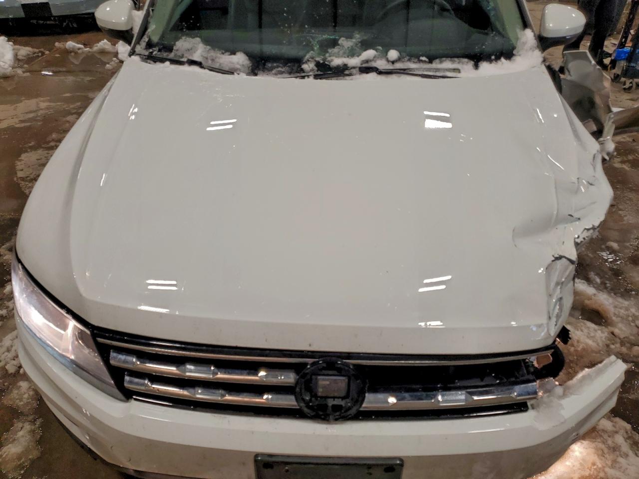 2021 VOLKSWAGEN TIGUAN SE photo 12