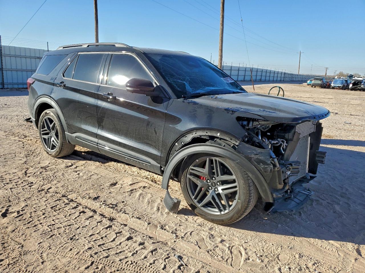 2025 FORD EXPLORER ST photo 4
