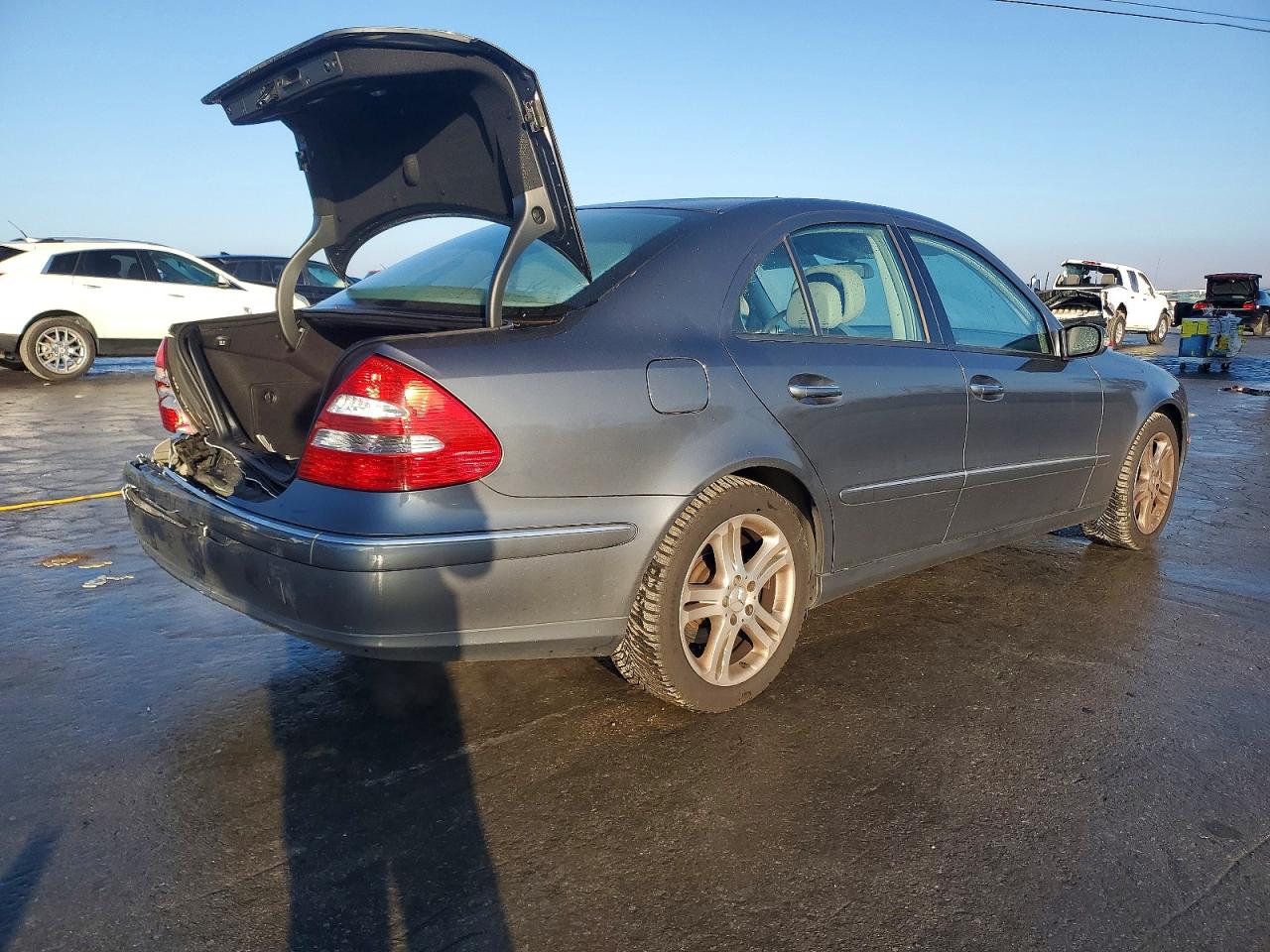 2006 MERCEDES-BENZ E 350 photo 3