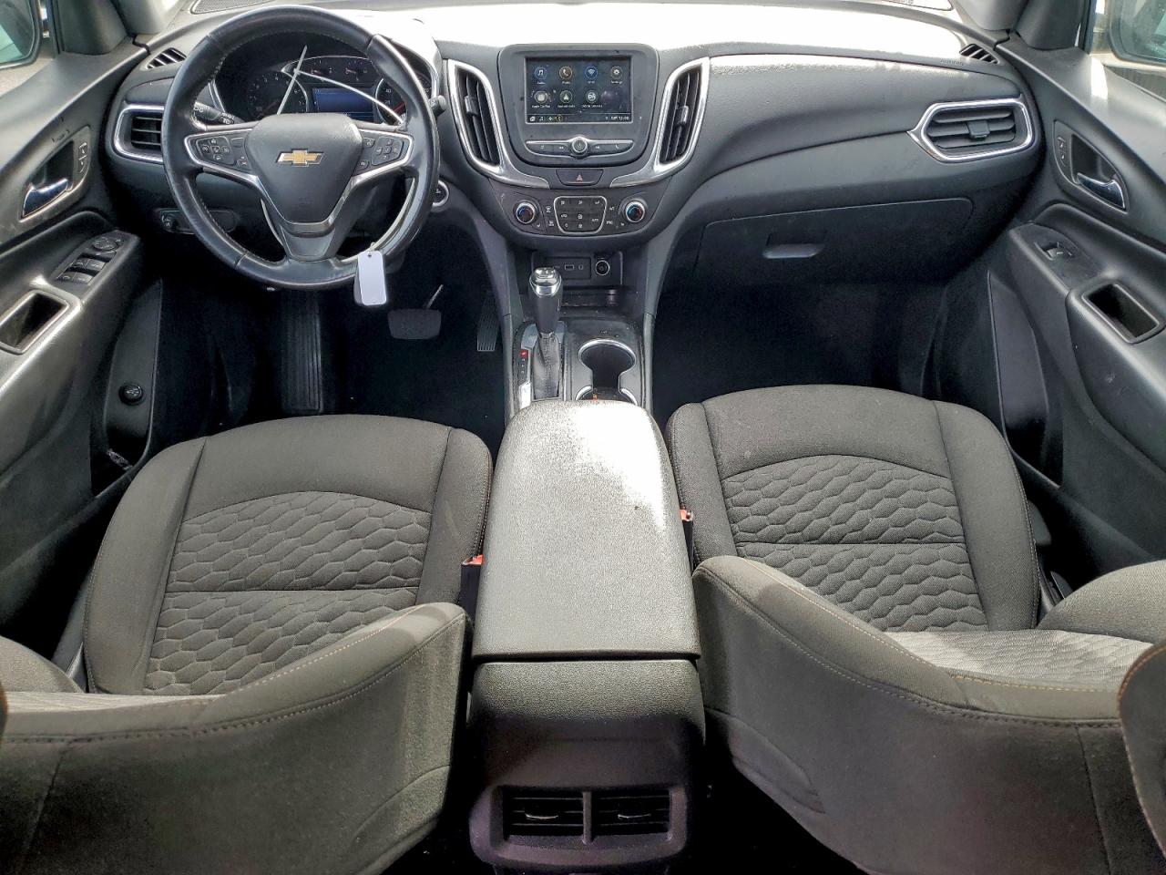 2019 CHEVROLET EQUINOX LT photo 8