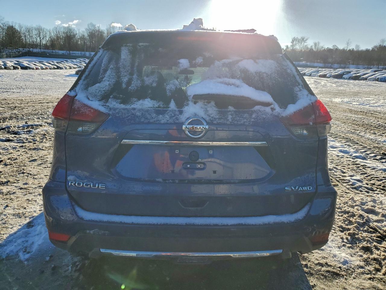 2018 NISSAN ROGUE S photo 11