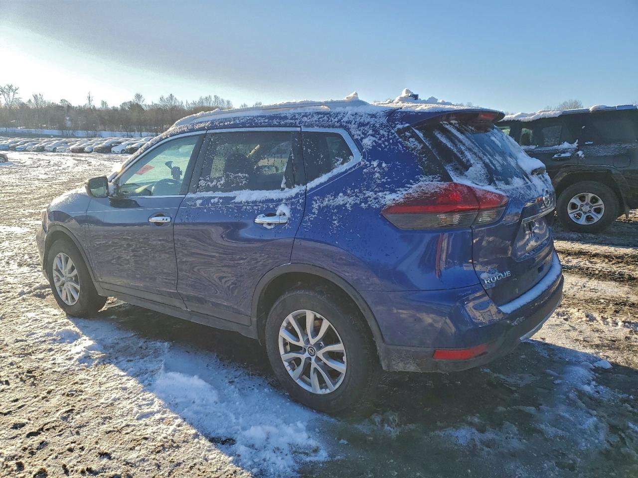 2018 NISSAN ROGUE S photo 3