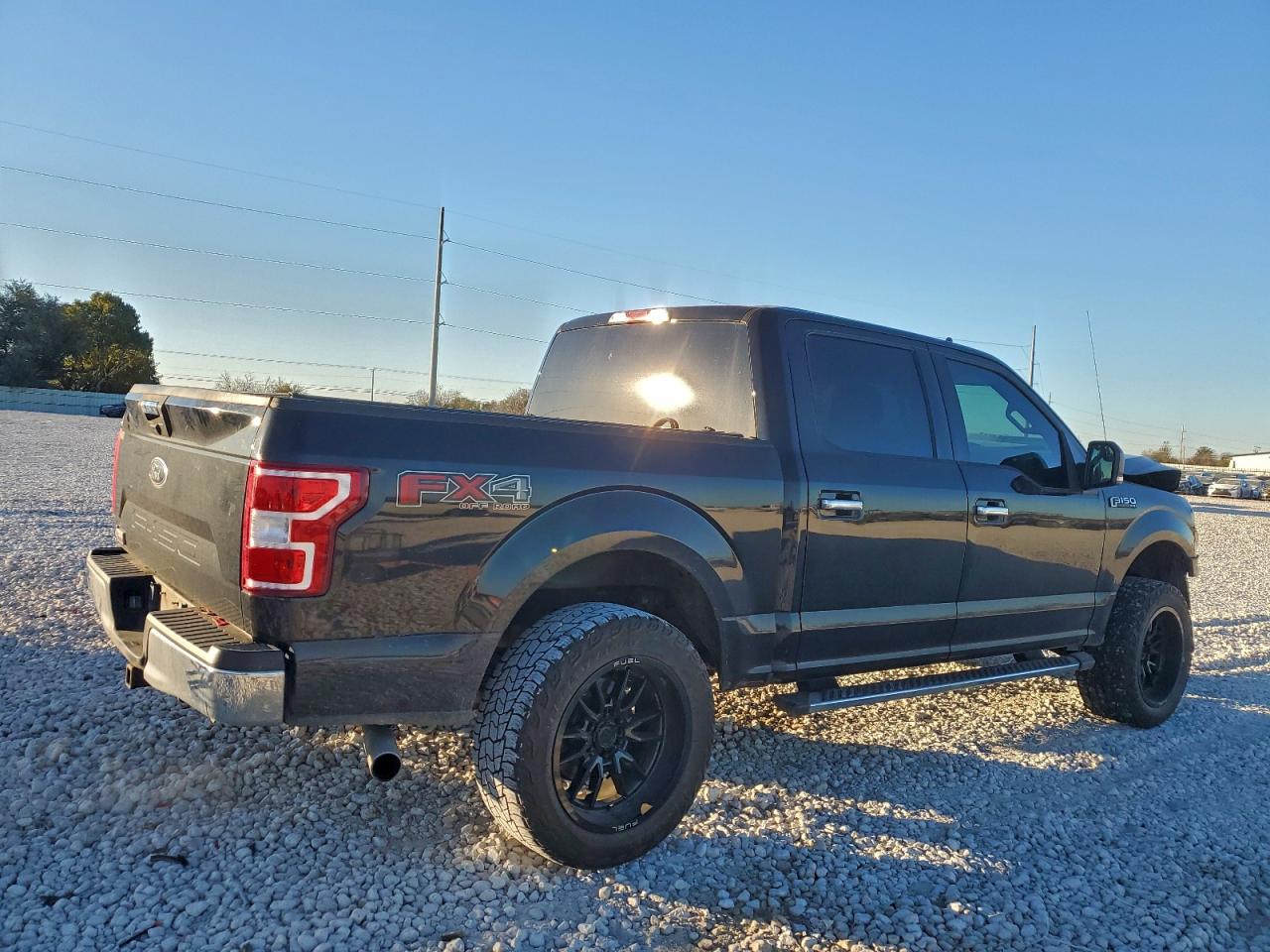 2018 FORD F150 SUPERCREW photo 3