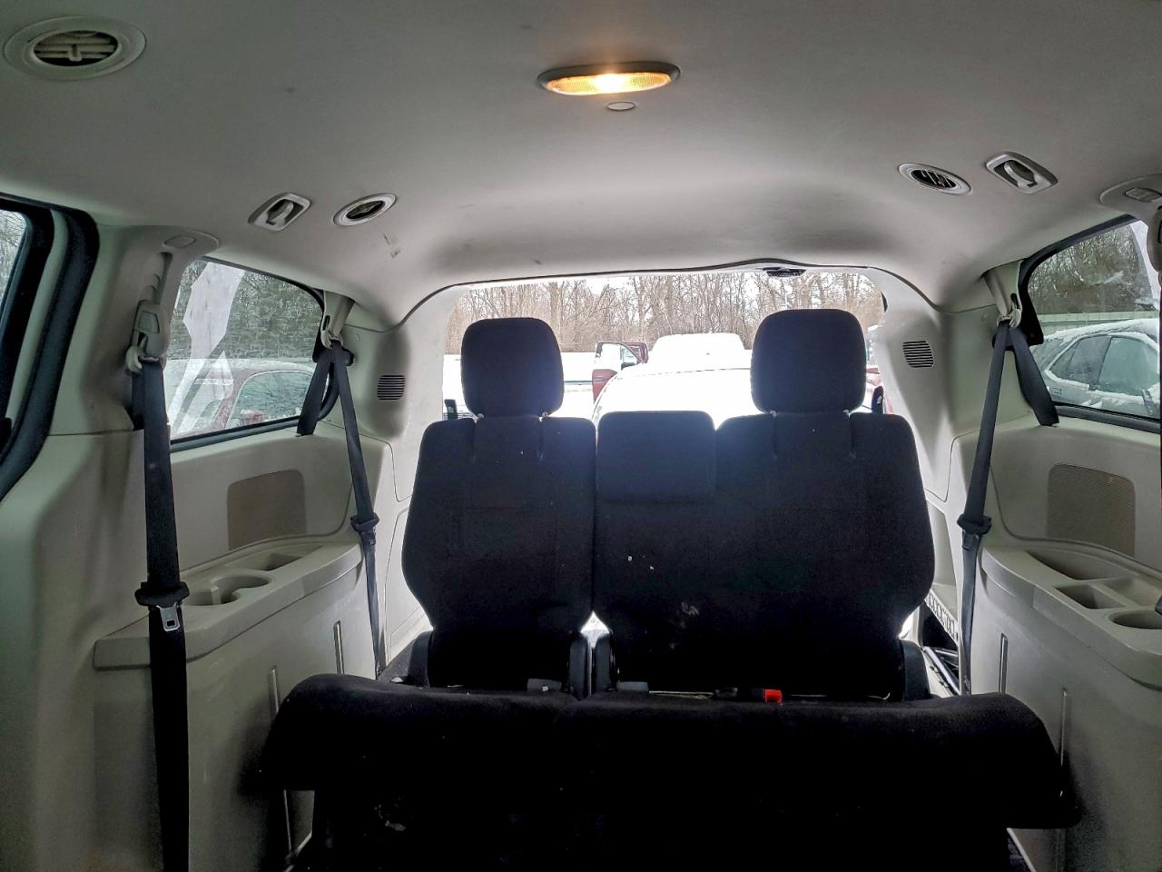2012 DODGE GRAND CARAVAN SXT photo 10
