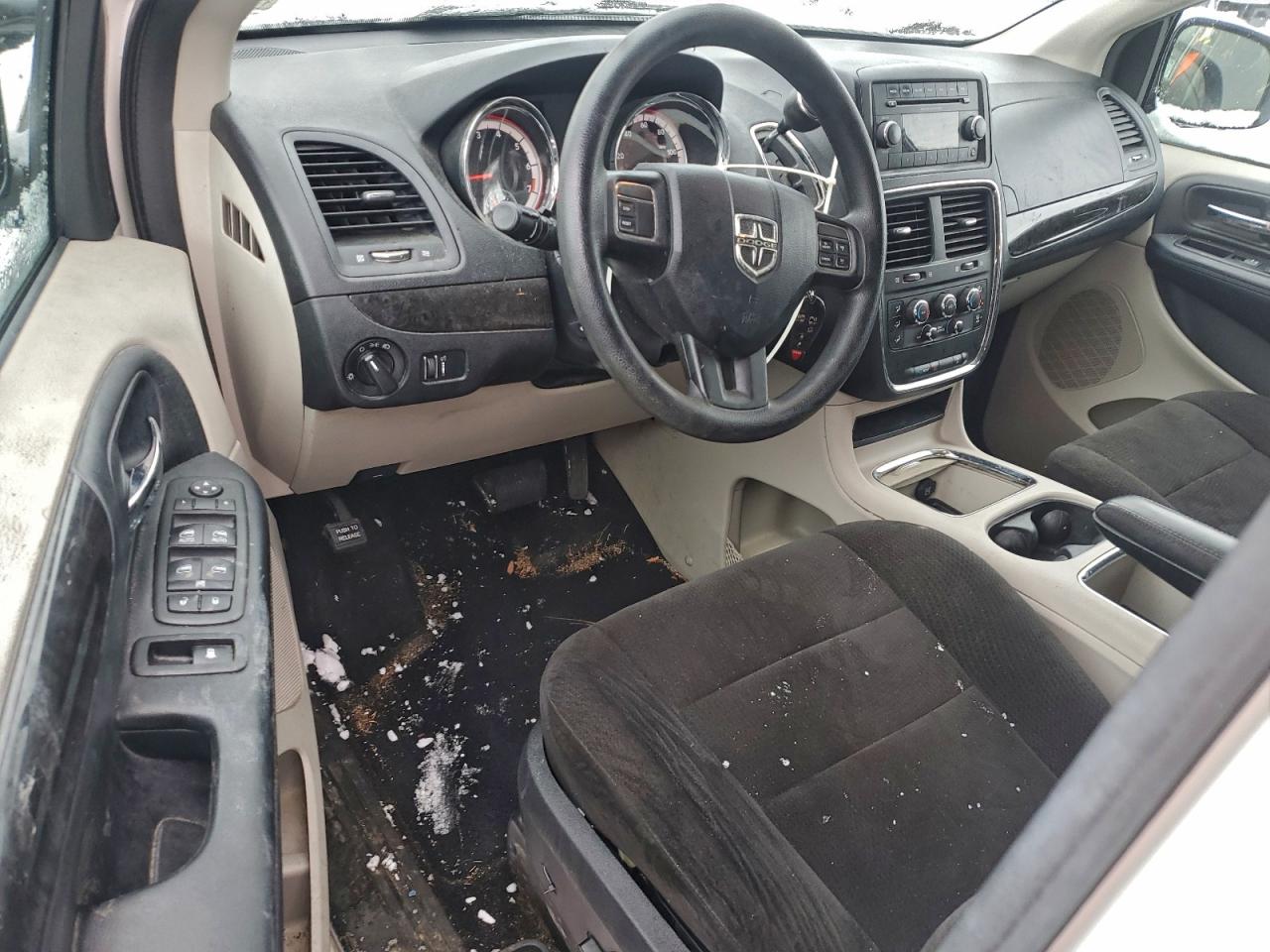 2012 DODGE GRAND CARAVAN SXT photo 8