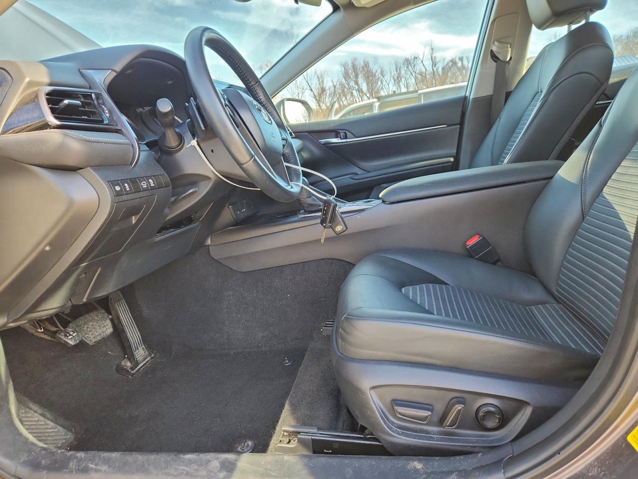 2024 TOYOTA CAMRY SE NIGHT SHADE photo 19