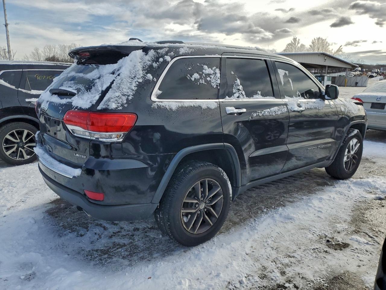 2018 JEEP GRAND CHEROKEE LIMITED photo 3