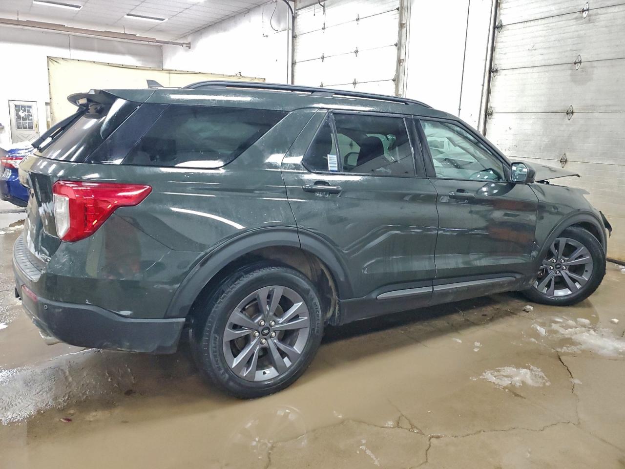 2023 FORD EXPLORER XLT photo 7