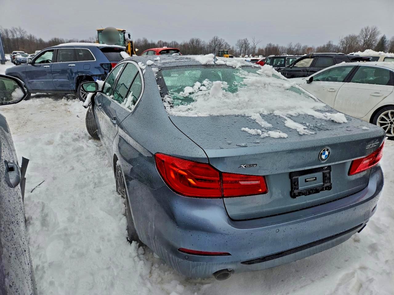 2019 BMW 530 XI photo 2