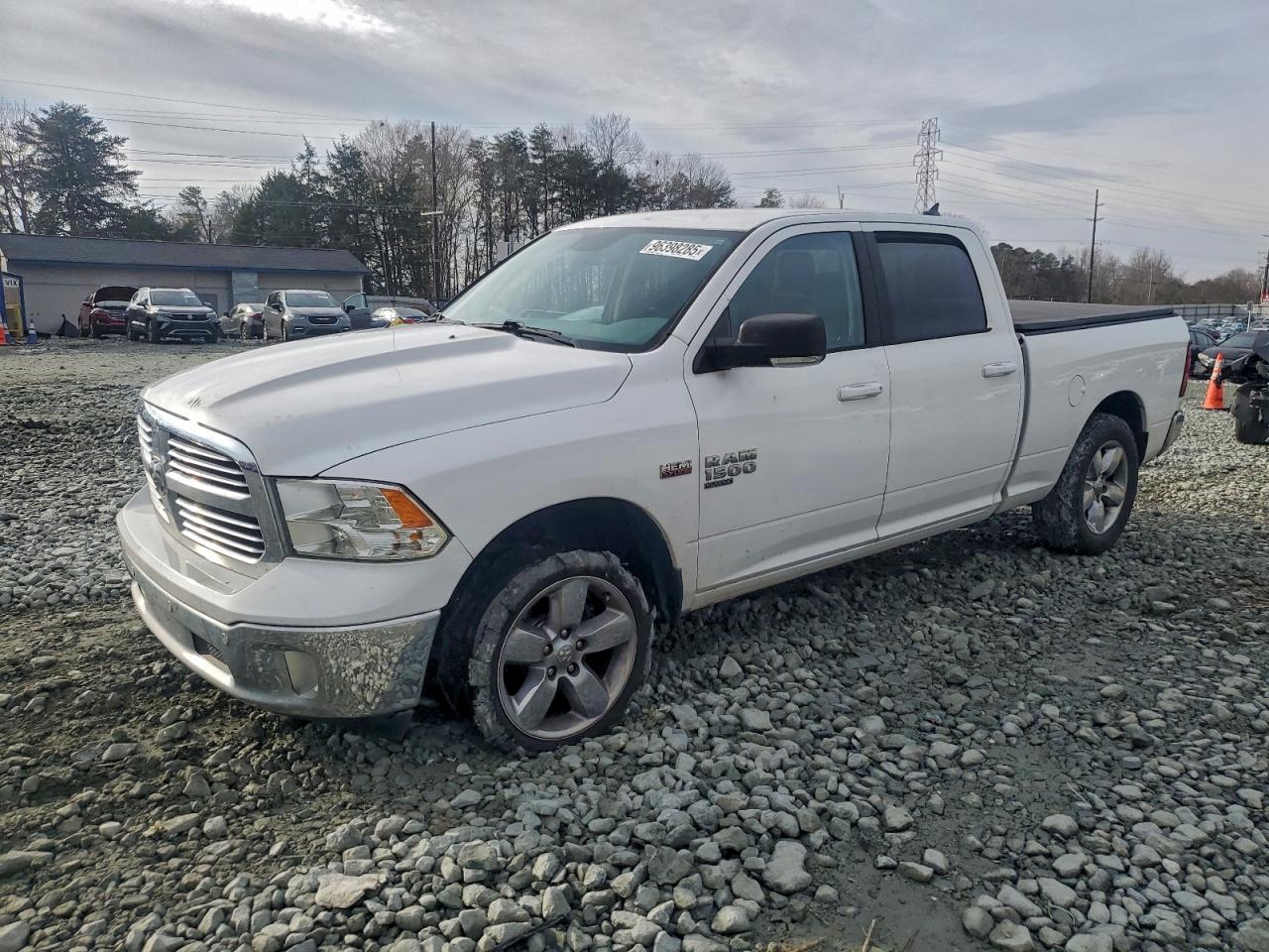 2019 RAM 1500 CLASSIC SLT — NORMAL WEAR damage — photo 1