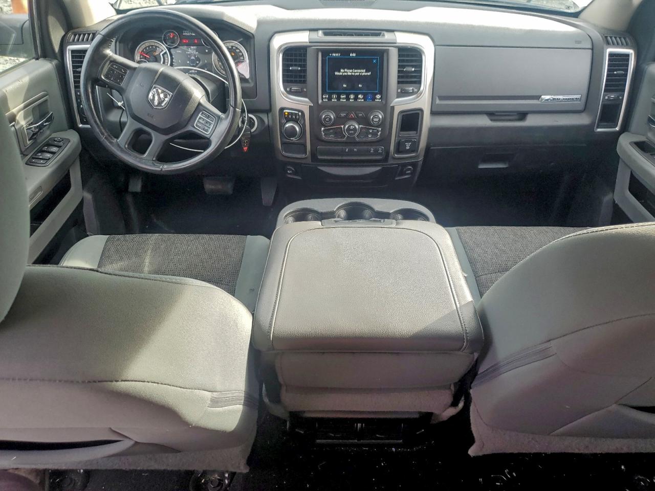 2019 RAM 1500 CLASSIC SLT photo 22