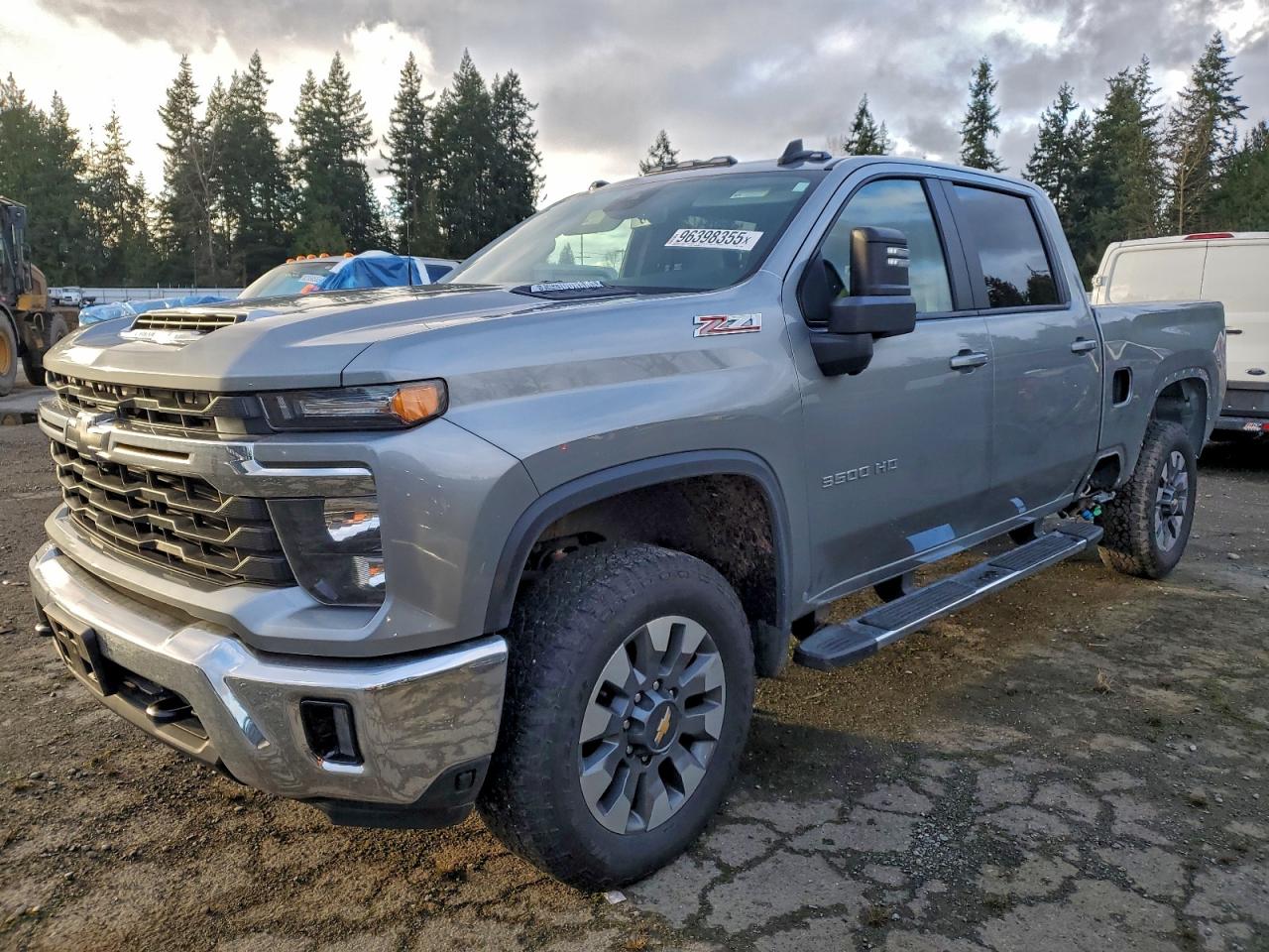 2024 CHEVROLET SILVERADO