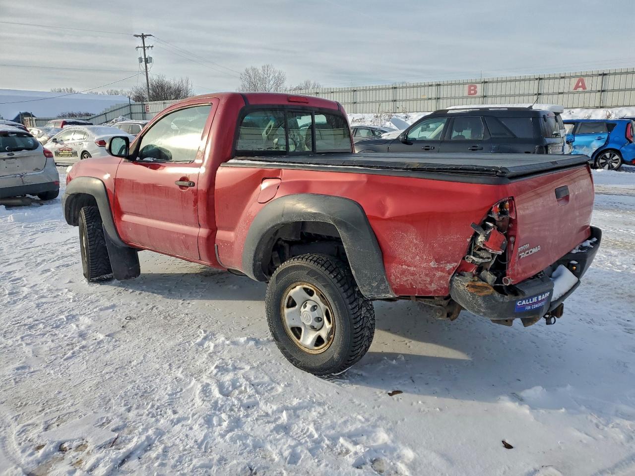 2013 TOYOTA TACOMA photo 2