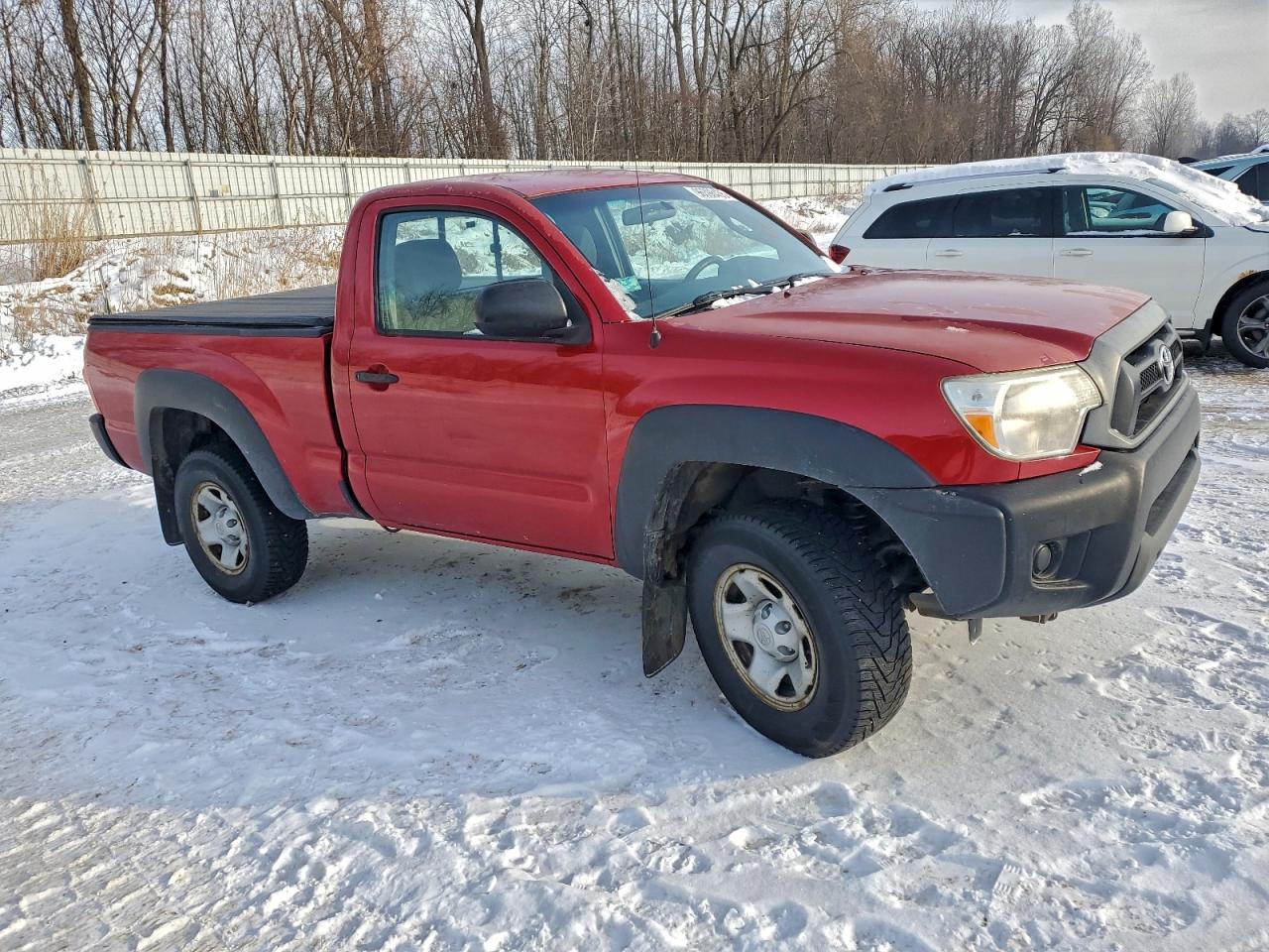 2013 TOYOTA TACOMA photo 4