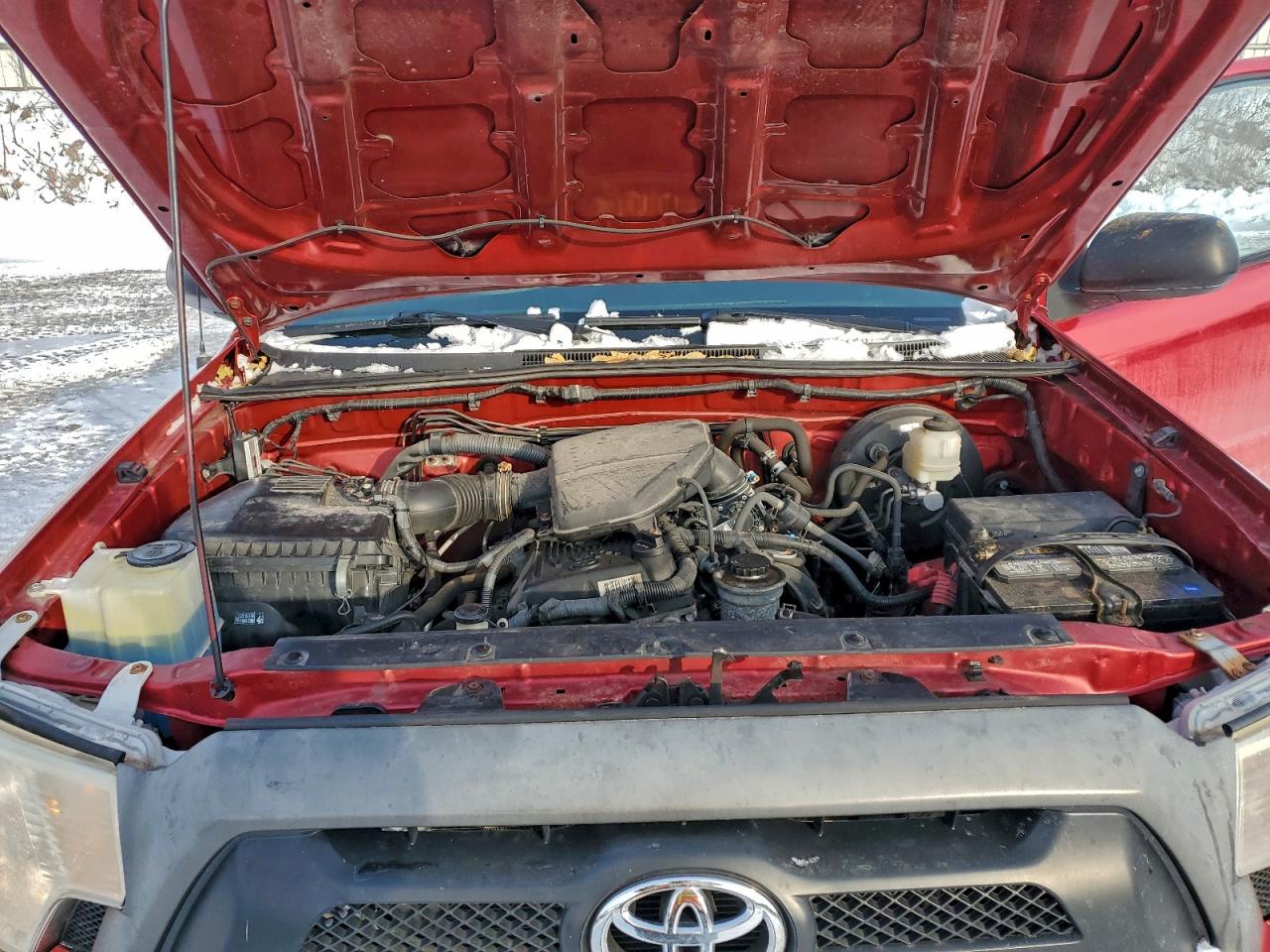 2013 TOYOTA TACOMA photo 11