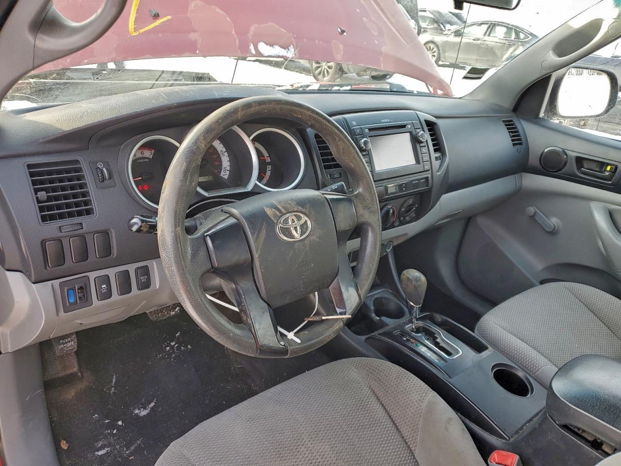 2013 TOYOTA TACOMA photo 8