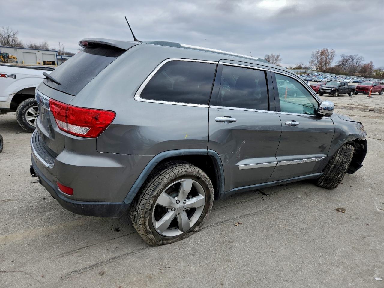 2012 JEEP GRAND CHEROKEE LIMITED photo 3