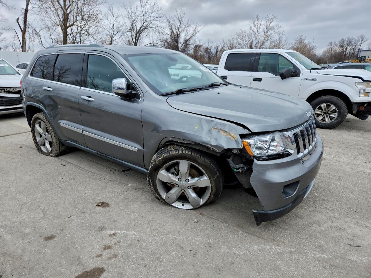 2012 JEEP GRAND CHEROKEE LIMITED photo 4