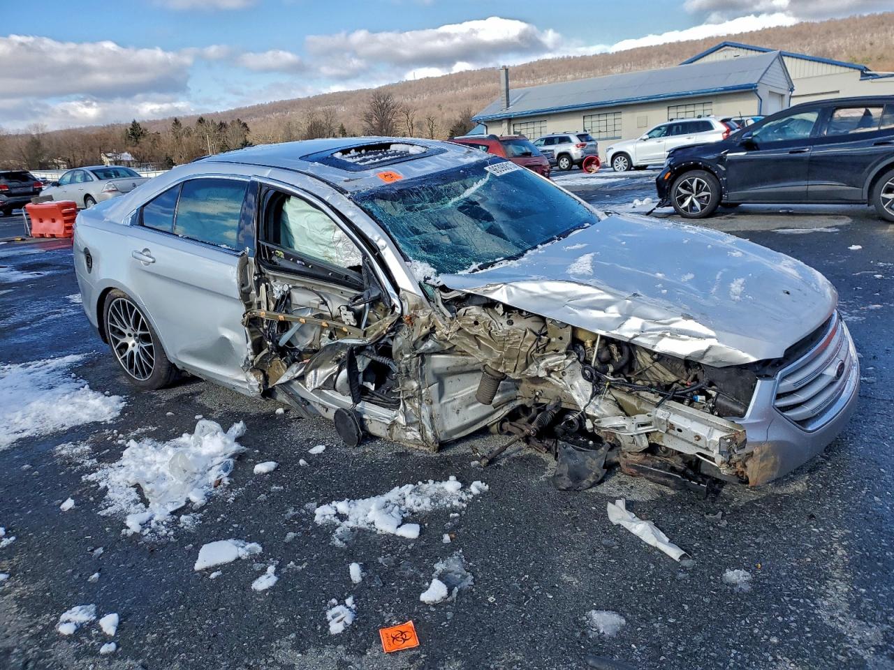 2014 FORD TAURUS LIMITED photo 4