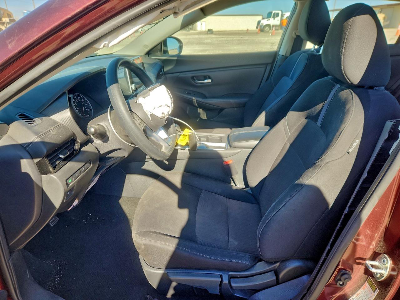 2024 NISSAN SENTRA SV photo 7