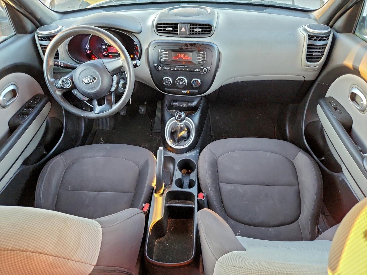 2015 KIA SOUL photo 8