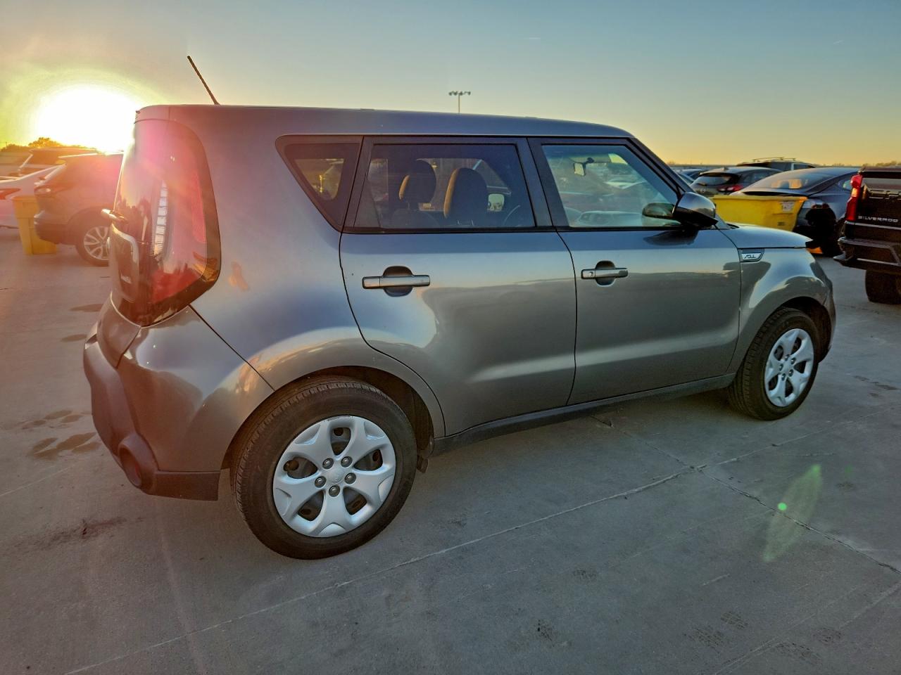 2015 KIA SOUL photo 3