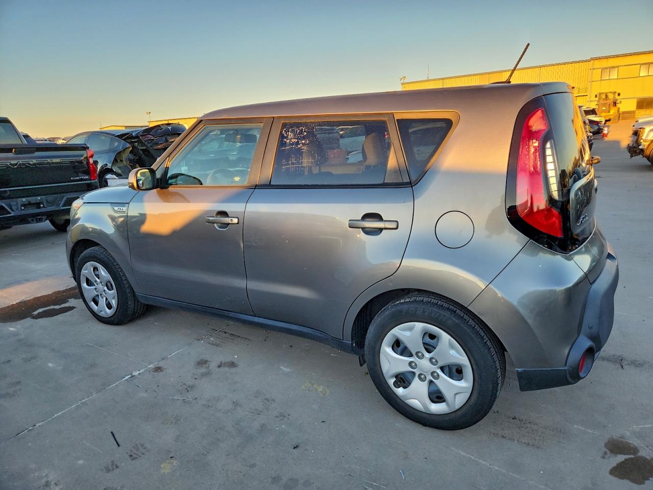 2015 KIA SOUL photo 2