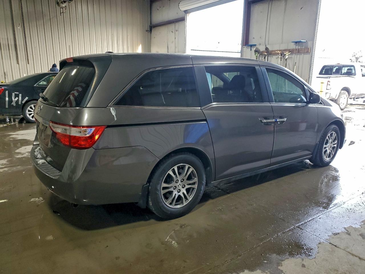2012 HONDA ODYSSEY EXL photo 3