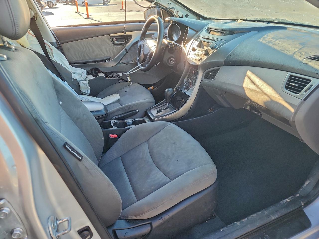 2013 HYUNDAI ELANTRA GLS photo 7