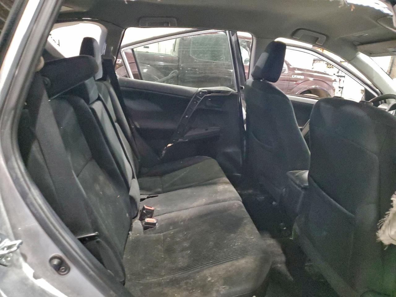 2016 TOYOTA RAV4 LE photo 10