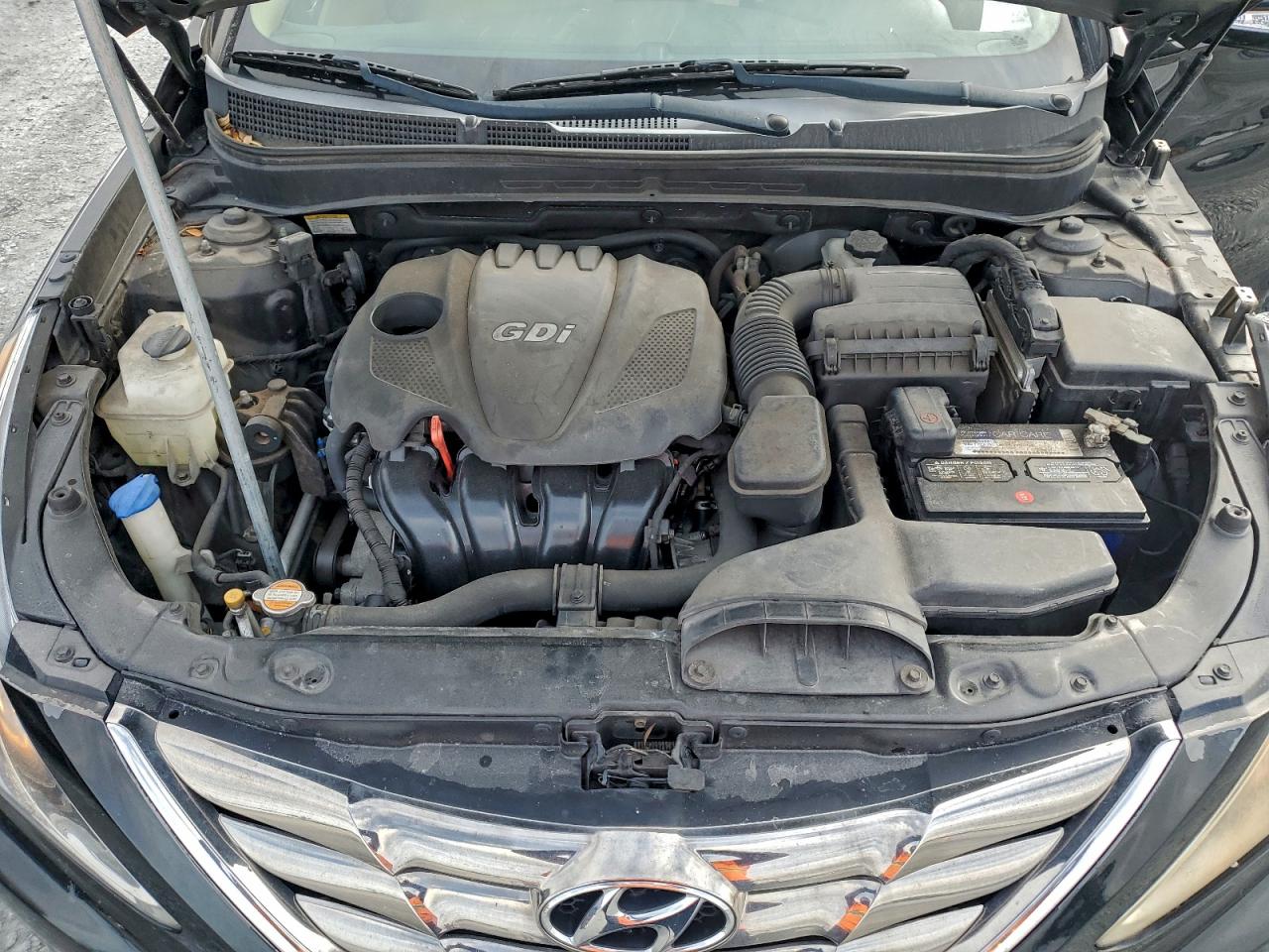 2011 HYUNDAI SONATA SE photo 11