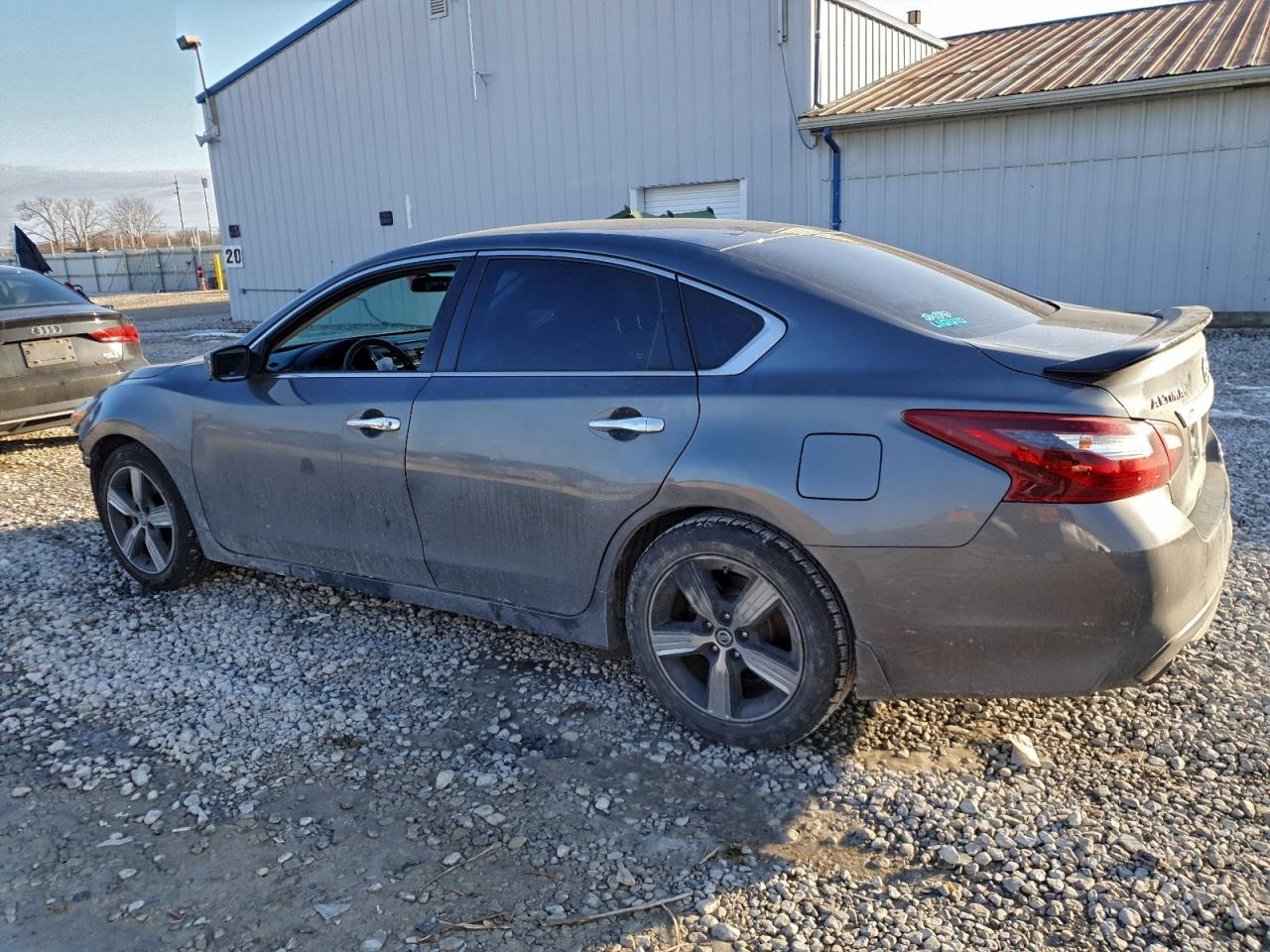 2017 NISSAN ALTIMA 2.5 photo 2