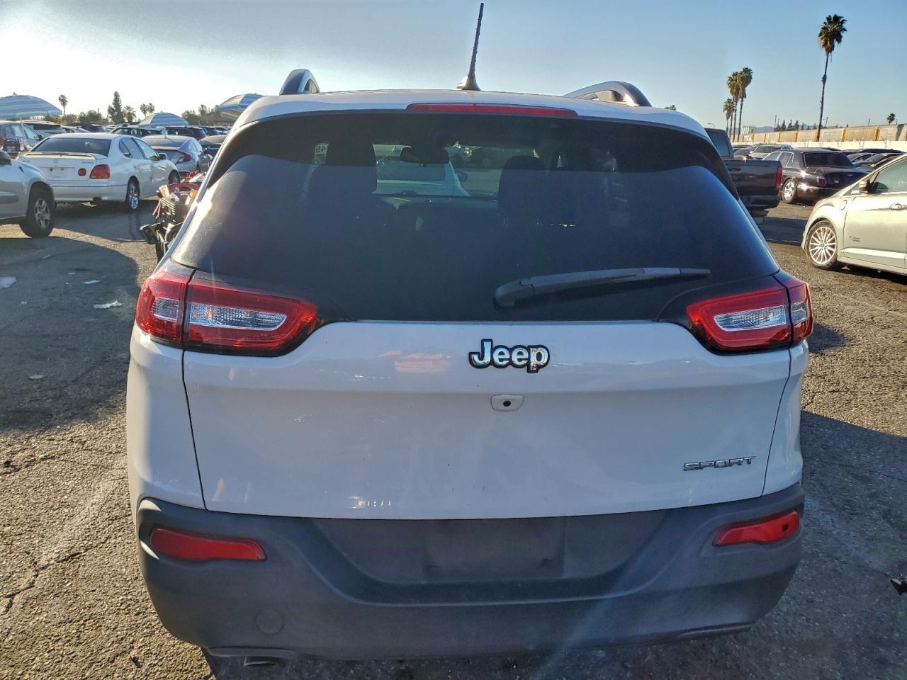 2017 JEEP CHEROKEE SPORT photo 6