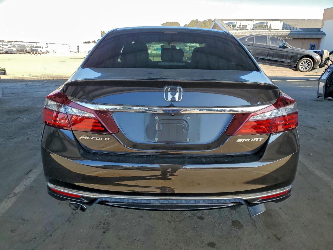 2017 HONDA ACCORD SPORT photo 6