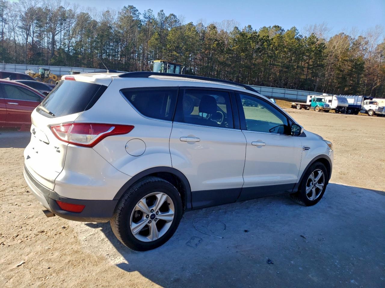 2015 FORD ESCAPE SE photo 3